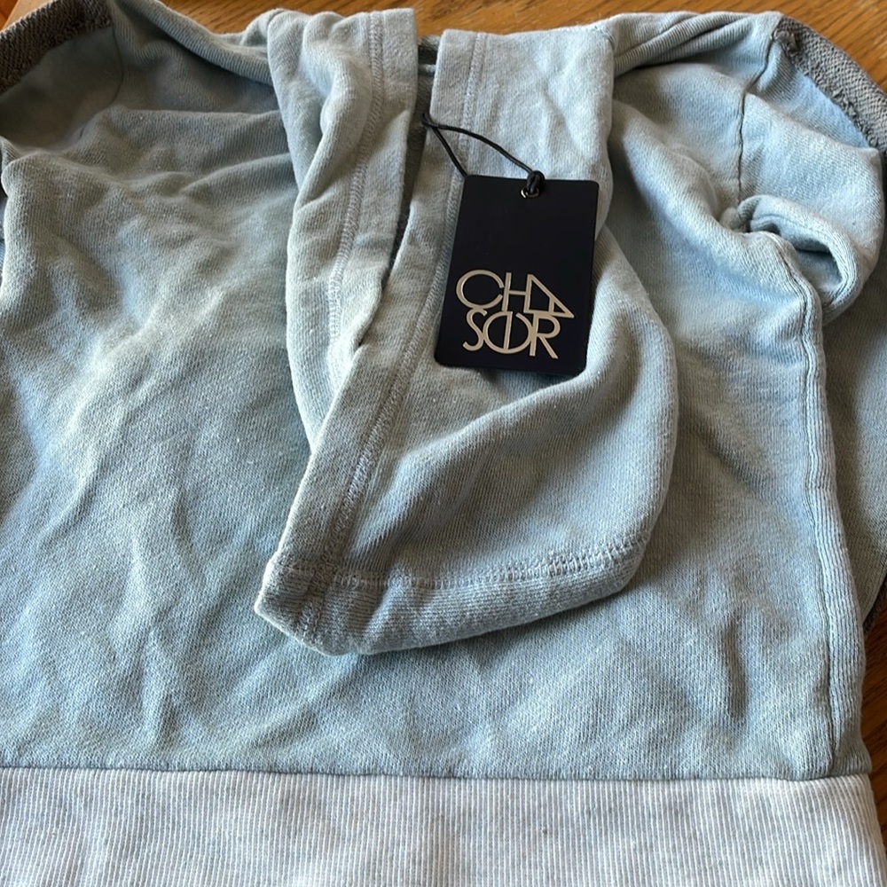 Chaser Hoodie Zipper Sweatshirt 2 Front Pockets Size 6 NWT - Picture 3 of 3